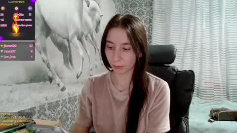 Snapshot of wow_porno_ chatting on February 18, 3:41 pm Anna  online show from February 18, 3:41 pm