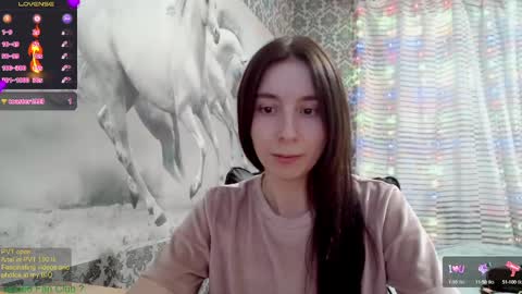 Snapshot of wow_porno_ chatting on February 19, 2:33 pm Anna  online show from February 19, 2:33 pm