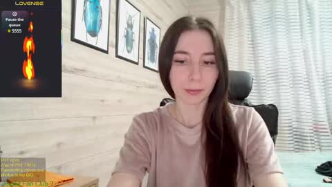 Snapshot of wow_porno_ chatting on March 6, 2:08 pm Anna  online show from March 6, 2:08 pm