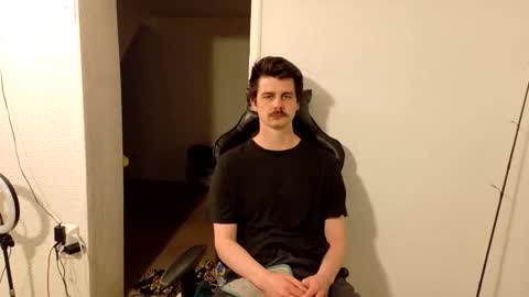 Wyatt online show from April 21, 4:19 am