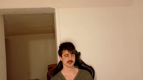 Wyatt online show from March 9, 7:18 pm