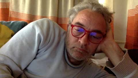 x0c online show from April 8, 11:24 am
