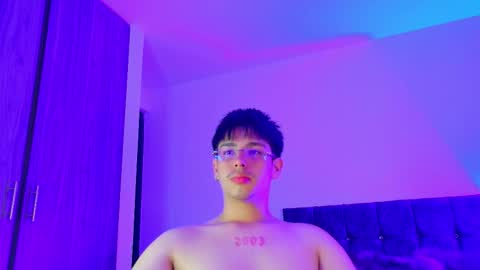 x_miller online show from September 19, 3:21 am