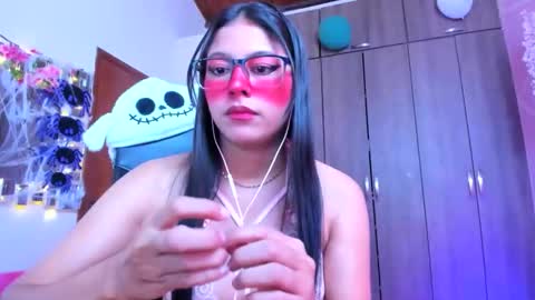 XALLYSONX online show from October 15, 12:28 pm