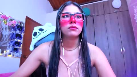 XALLYSONX online show from October 19, 12:54 pm