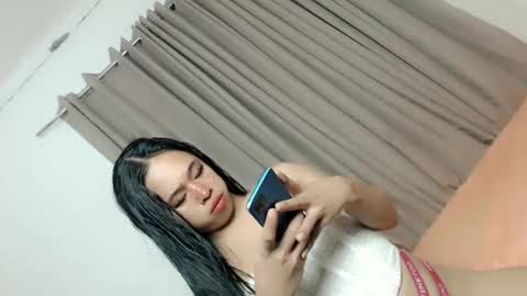 xam_blair_asian online show from May 29, 10:02 am