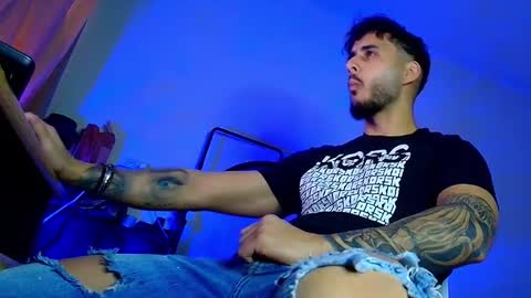 XanderCageX online show from December 23, 8:20 am