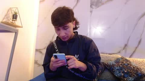 xandergrey8 online show from March 29, 7:59 pm