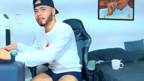 Xanderstone online show from February 26, 7:01 am