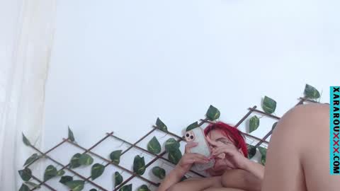       S A R A      100K followers online show from March 10, 2:50 am