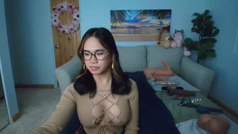 asianluvbunny online show from March 9, 6:29 am