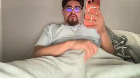 xavier_1169 online show from May 4, 7:04 am