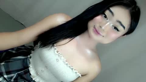 kianna online show from November 18, 6:44 pm