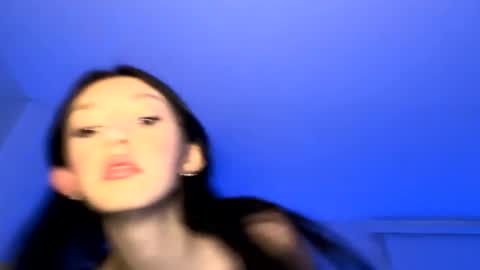 xenadreamx online show from April 4, 3:57 am