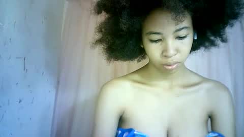 xenna610827 online show from March 11, 6:08 am