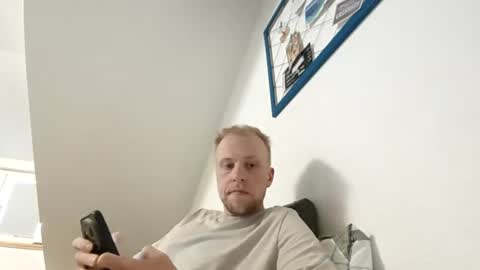 Xeharnot online show from August 9, 3:39 pm