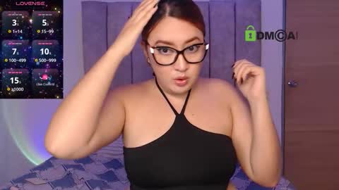 Snapshot of xgiorginamatteus chatting on October 25, 8:35 am Gina Matteus online show from October 25, 8:35 am