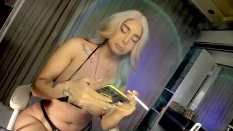 hey honey online show from February 23, 8:49 am