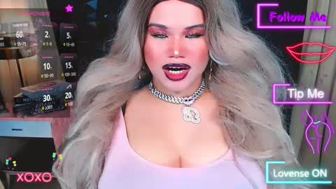 xHUGECOCKTILLCUMX online show from November 12, 5:59 pm