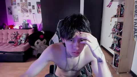 xIce Boy online show from June 5, 7:08 pm
