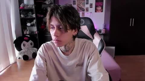 xIce Boy online show from February 22, 2:30 pm