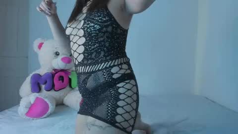 ximena  online show from June 1, 4:19 pm
