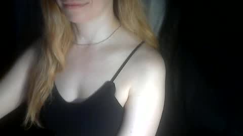 xlorax77703 online show from July 18, 1:51 am
