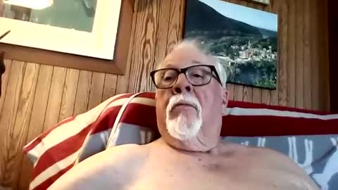 xmangp1948 online show from May 1, 6:13 pm