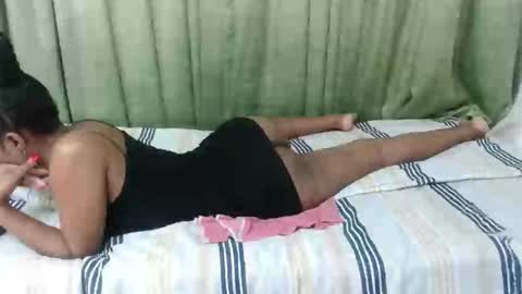 xnaturalslender6x online show from October 12, 6:21 pm