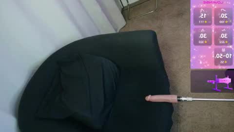 Snapshot of xo_kate chatting on October 20, 12:37 am Kate online show from October 20, 12:37 am