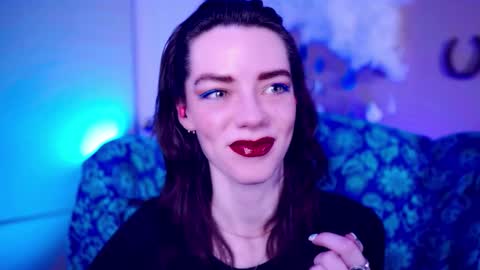 Bella Bondai online show from October 24, 3:07 am