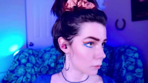 Bella Bondai online show from January 6, 5:22 am