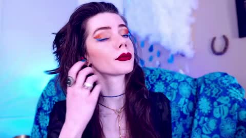 Bella Bondai online show from April 1, 9:56 pm