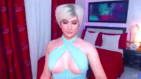 Snapshot of xplaymateamandax chatting on September 24, 4:52 am amanda online show from September 24, 4:52 am
