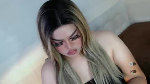 xsabbylicious69 online show from November 7, 4:04 am