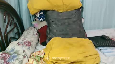 lovely online show from March 21, 8:19 am