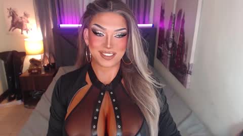 Cattaleya online show from March 2, 10:03 am