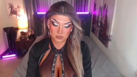 Cattaleya online show from March 2, 1:05 pm