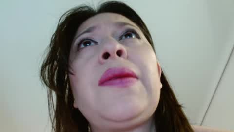 thiagoeva online show from April 4, 9:27 am