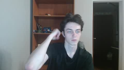 traqqq online show from November 29, 5:53 pm