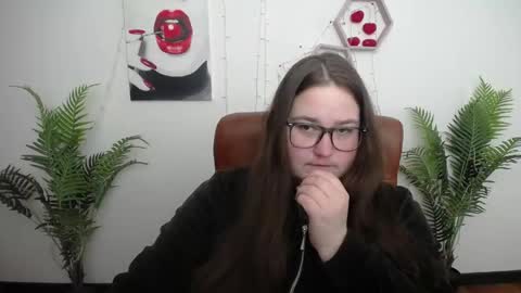 xx daniella xx online show from April 24, 6:37 am