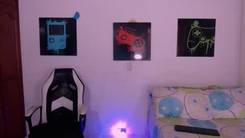 Jacky online show from September 23, 6:25 pm