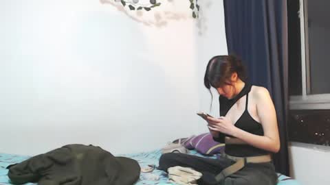 Cody  Akali online show from April 9, 1:09 am