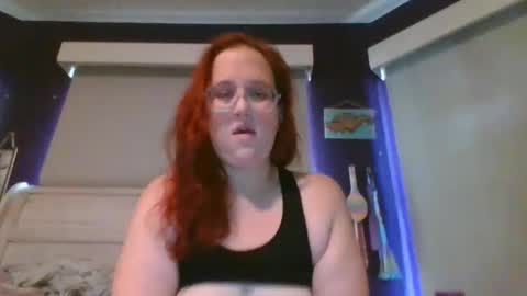 xxfrecklez online show from April 24, 5:59 pm