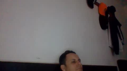 xxhardbodyx online show from January 6, 7:40 pm