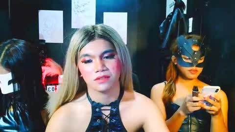 xxirene online show from March 3, 9:38 am