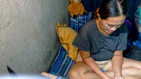 xxloveheart online show from December 17, 11:00 pm