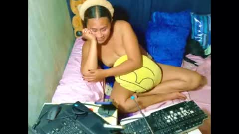 xxloveheart online show from September 16, 4:59 am