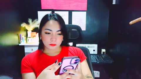 xxslutty kim online show from January 11, 2:56 pm