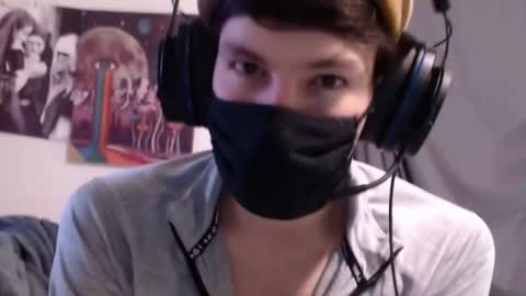 David Fox online show from December 16, 4:52 am